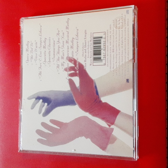 The Three Sopranos CD Album - Picture 2 of 4